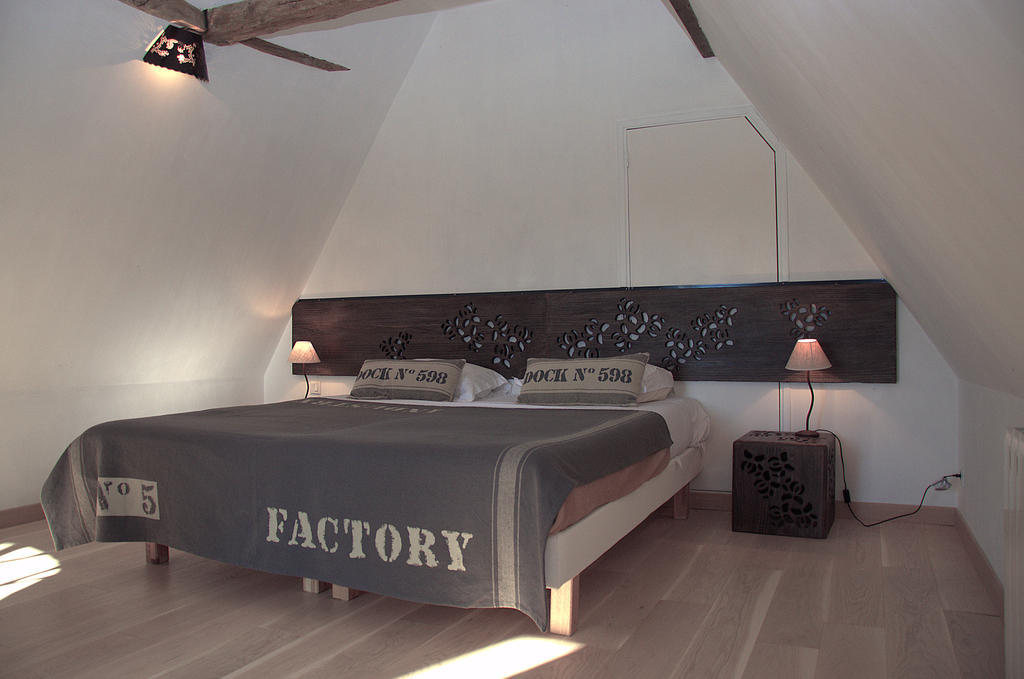 Mas Del Lum Bed & Breakfast Boussac  Rom bilde